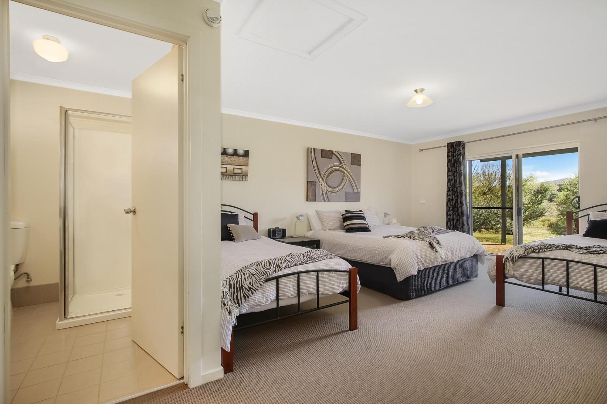 Colonial Inn Guest Rooms Yackandandah Exterior foto